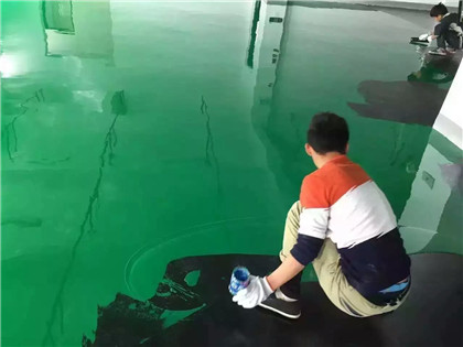 罗源下面给你一份环氧地坪漆施工的完整流程